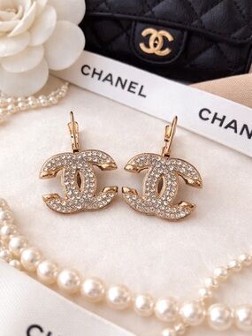 Gold Crystal Drop Earrings